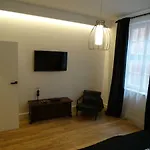 Black&white Apartment- Wierzbowa 5 * Poznań