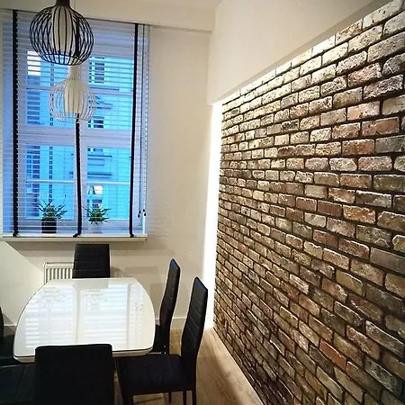 Black&white Apartment- Wierzbowa 5 Appartement *