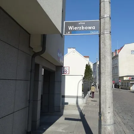 Black&white Apartment- Wierzbowa 5 Appartement