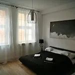 Appartement Black&white Apartment- Wierzbowa 5 *