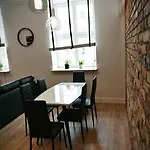 Black&white Apartment- Wierzbowa 5 * Poznań