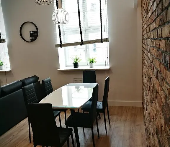 Black&white Apartment- Wierzbowa 5 * ポズナン