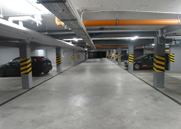 Black&white Apartment- Wierzbowa 5 Apartment *